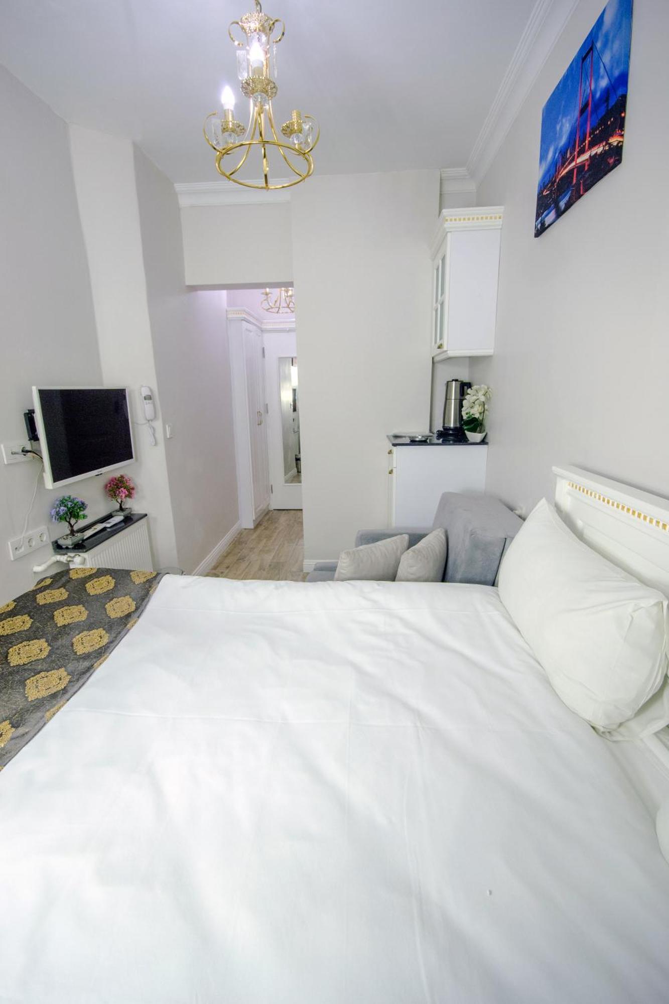 Iq Hotel Beyoglu Istanbul Exterior photo
